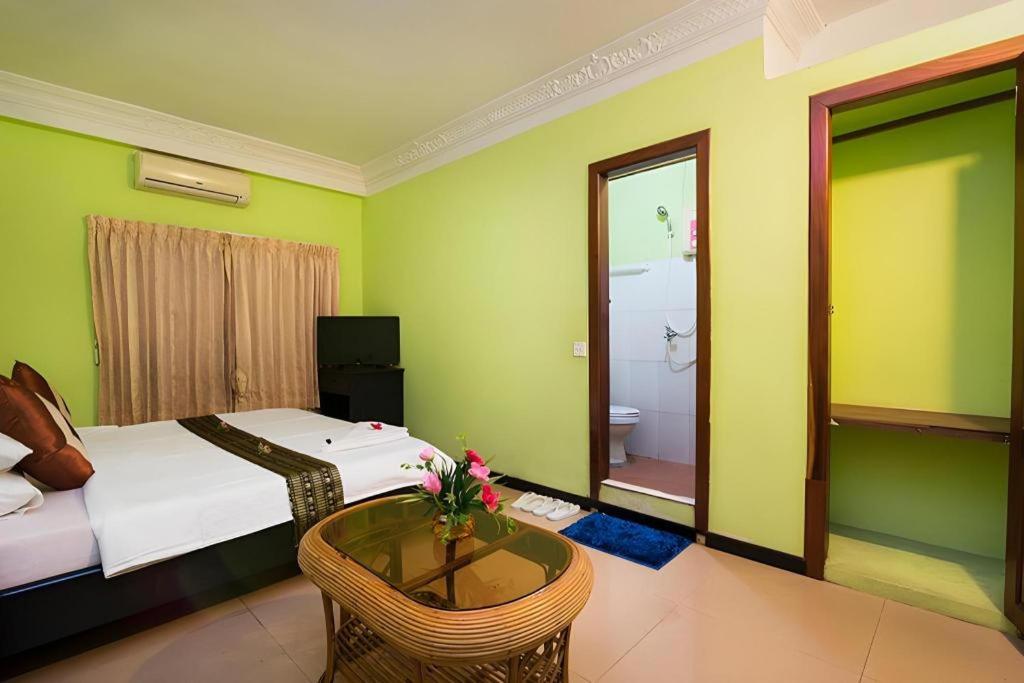 Happy Zone Hostel Сием Реап Екстериор снимка