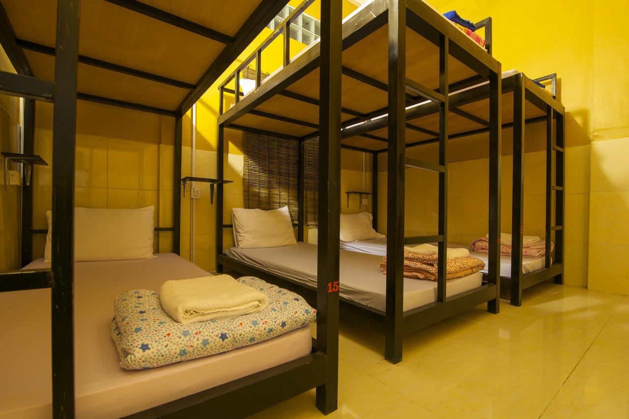 Happy Zone Hostel Сием Реап Екстериор снимка